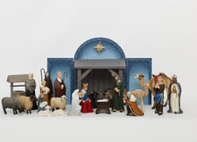 Last inn bildet i Galleri-visningsprogrammet, Julekrybbe