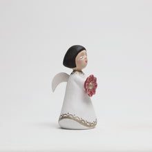 Last inn bildet i Galleri-visningsprogrammet, En reddende engel, hvit
